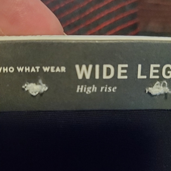 Who What Wear Mid-Rise Wide Leg Cargo Pants - Picture 9 of 10